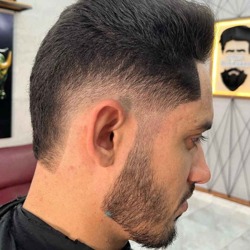 Corte de Cabelo - Modelo 04 da Barbearia